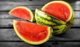 吃梨瓜减肥,轻松享瘦，美味与健康的完美结合