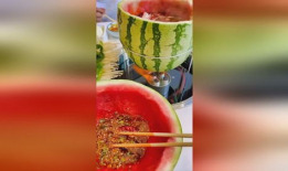 火锅吃瓜,畅享麻辣与欢乐的完美融合