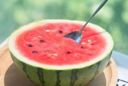 西瓜你吃瓜了吗,你吃瓜了吗？