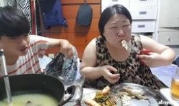 吃瓜论坛母子,母子情深，网友热议家庭温馨瞬间