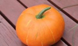 秋天吃胜瓜好吗,胜瓜美食，健康美味两不误