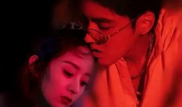 吃瓜少年佛系,笑看风云，悠然自得