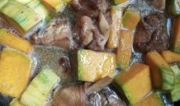 叼着鸡腿吃瓜,品味生活百态