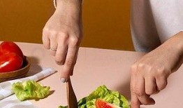 工作室吃瓜图片欣赏,趣味横生的欢乐时光