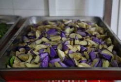 窗口上吊 吃瓜,揭秘窗口上吊与吃瓜背后的真相