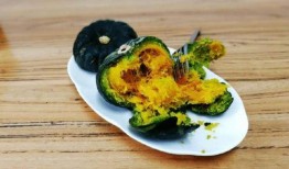 淡黄的皮 炒着吃 瓜