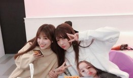 教科书吃瓜小组,揭秘校园里的趣味学习生活