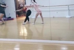 晚会跳舞吃瓜视频,晚会狂欢夜精彩瞬间回顾