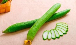 7岁吃瓜,一场关于成长的甜蜜冒险